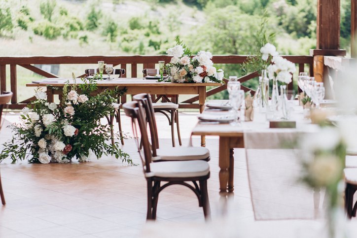 Rustic sweet heart table example