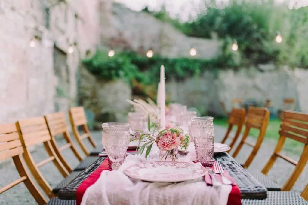 Blush toned tablescape